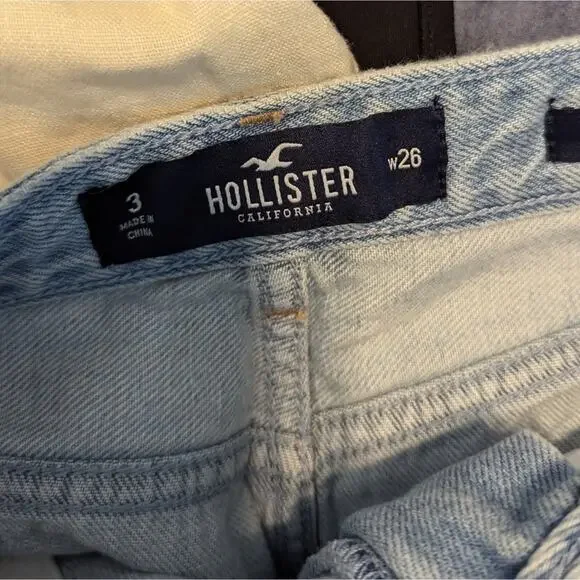 Hollister Light Wash Distressed Denim High Rise Mini Skirt Size 26 - Picture 6 of 8